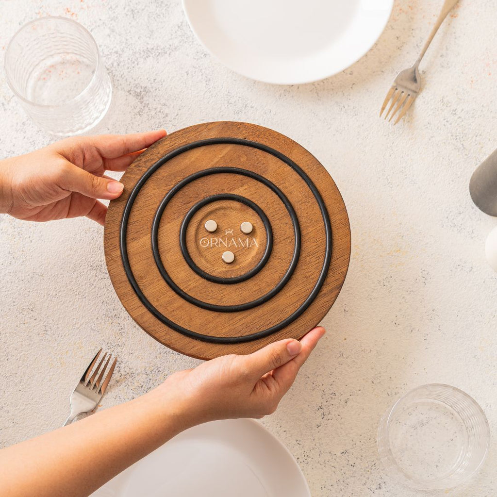 Magnetic Wooden Trivet for Hot Pots and Pans
